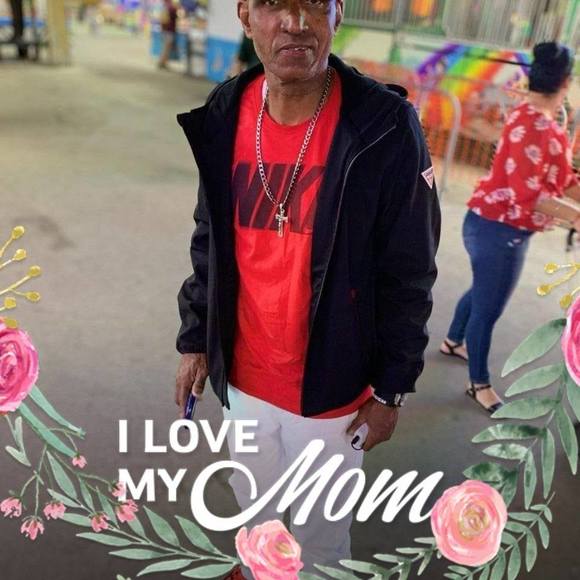 Meet your Posher, Dennis - Picture 1 of 1